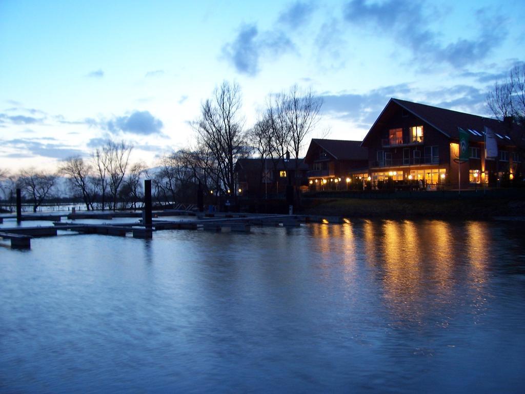 Hotel Restaurant Bootshaus Achim Eksteriør billede